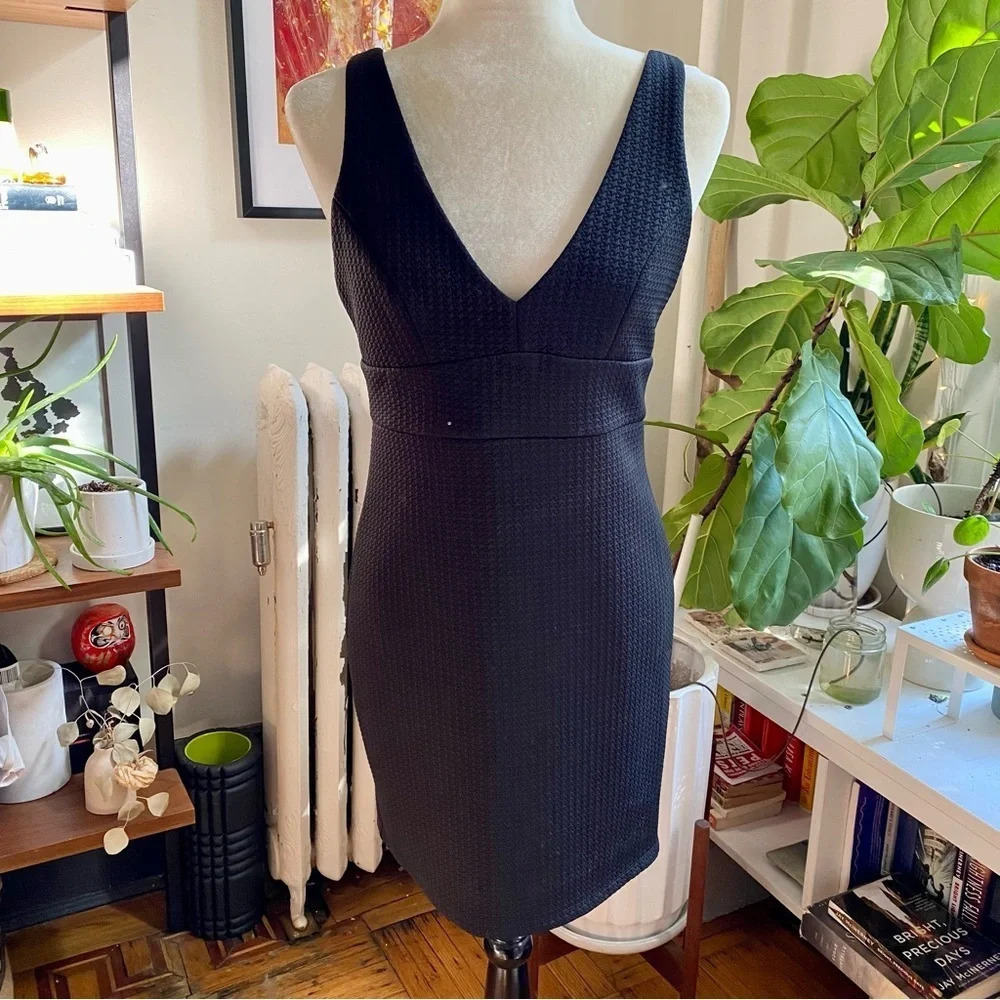 NWT‎ Mahina Houndstooth Quilted Dress